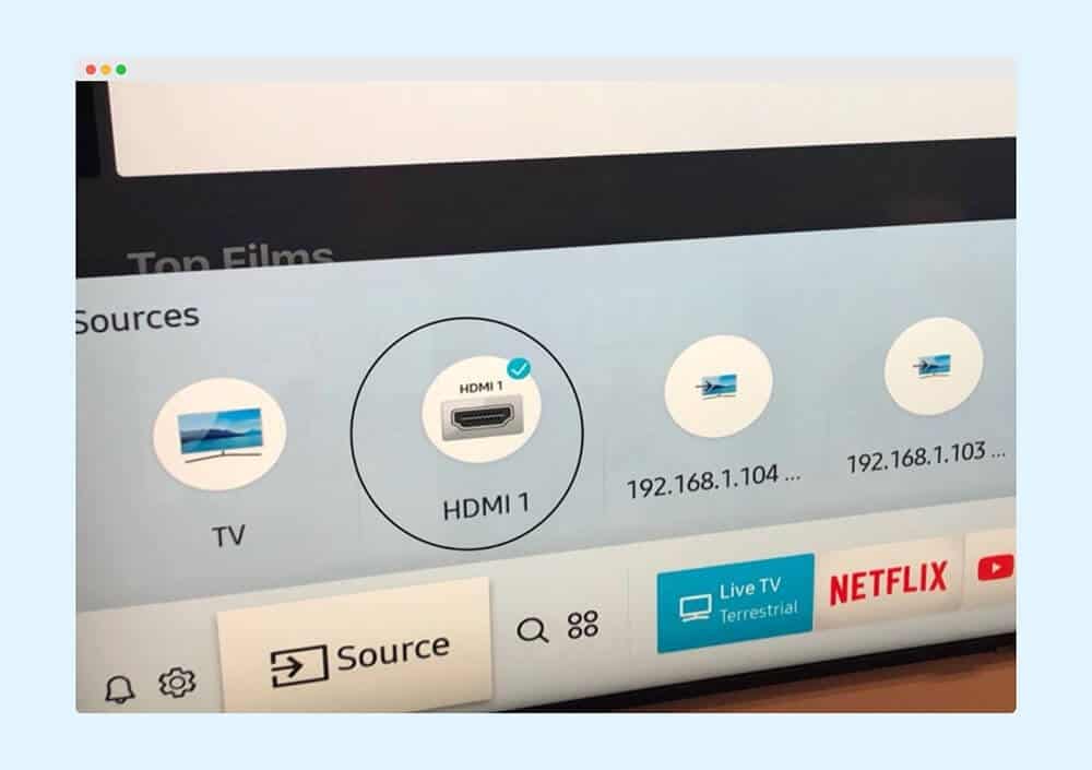 Change Input on Samsung TV by Plugging an External Device into Your TV While It Is Turned On