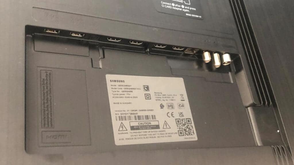 Samsung QN85B Smart TV Connectivity